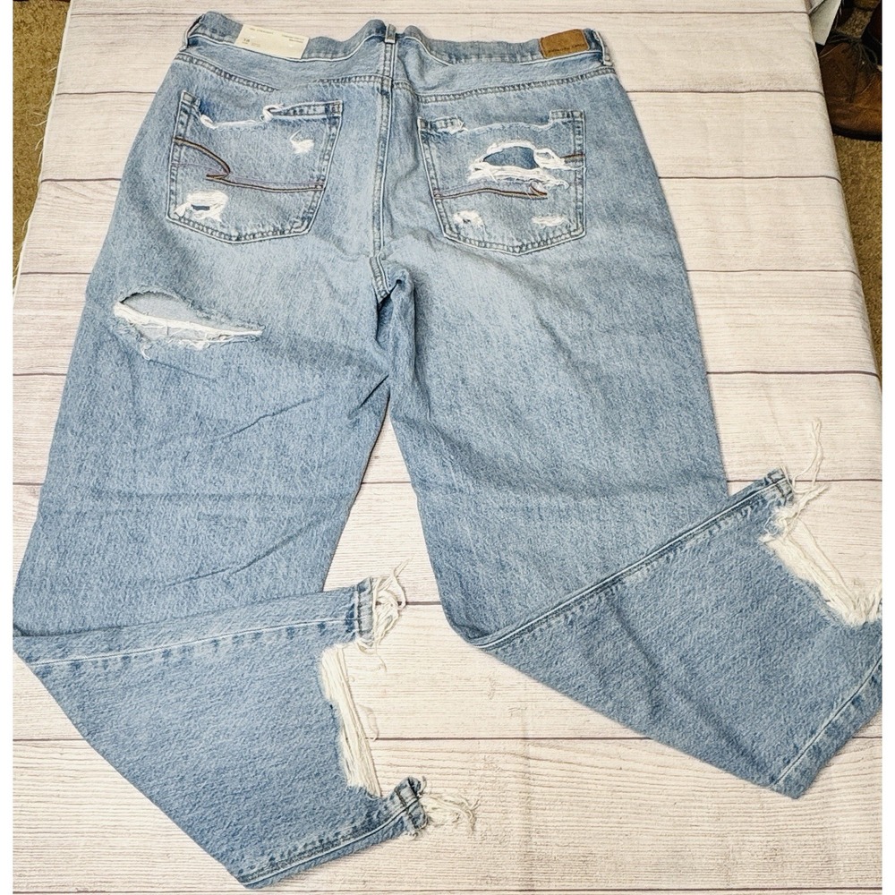 American Eagle Jeans 90s Straight Pride Rainbow 18R Distressed High Rise NWT - Picture 4 of 8